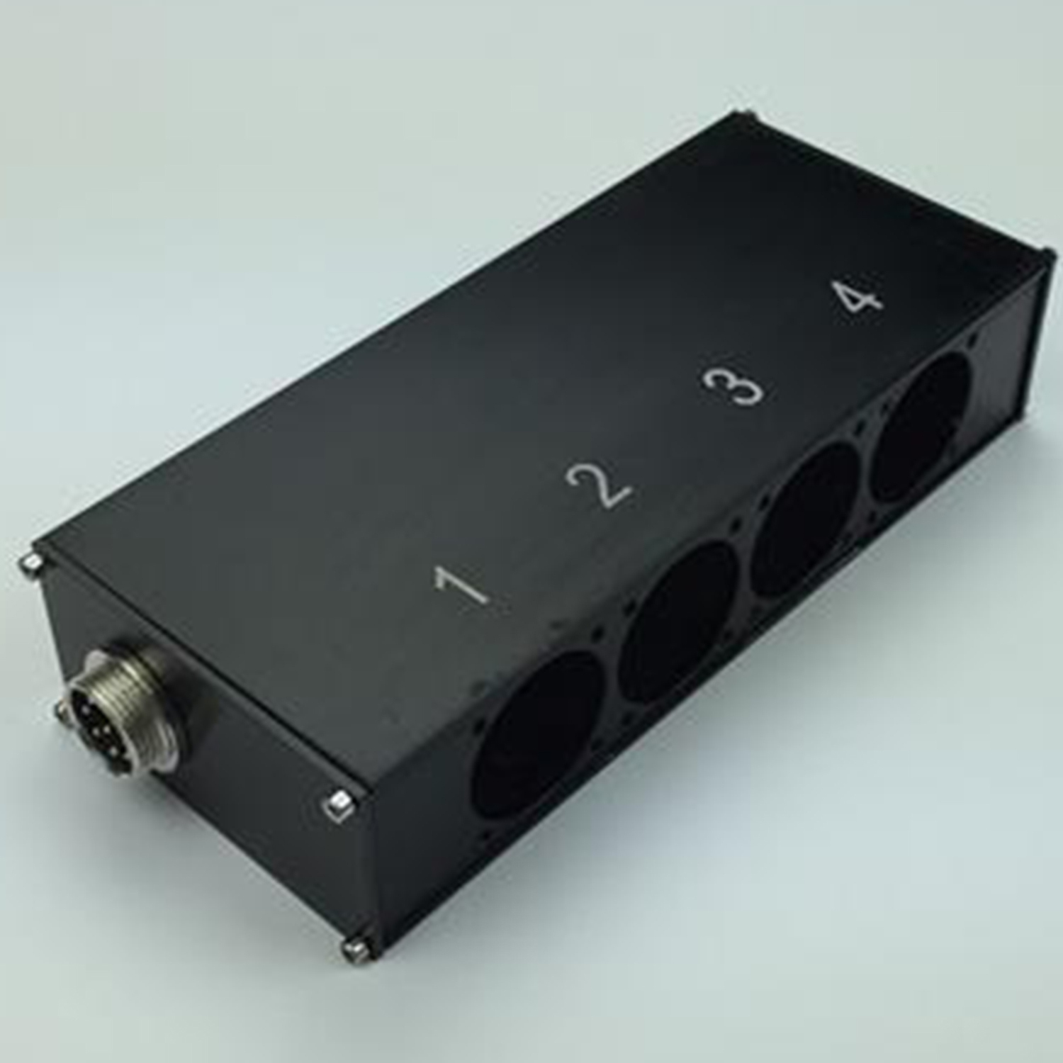 4 CHANNEL ANALOG BOX