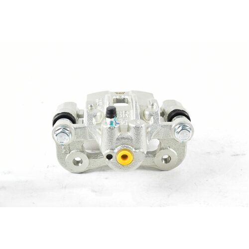 DBA Rear Street Series Brake Caliper, For Hyundai i45 YF 2.0L P FWD RH 5/11 - 1/13, Kit