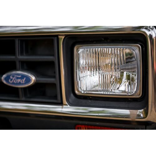 Holley Headlight, Retrobright, LED Sealed Beam, 5 x 7 in., Rectangle Modern, White (5700K Bulb), Each